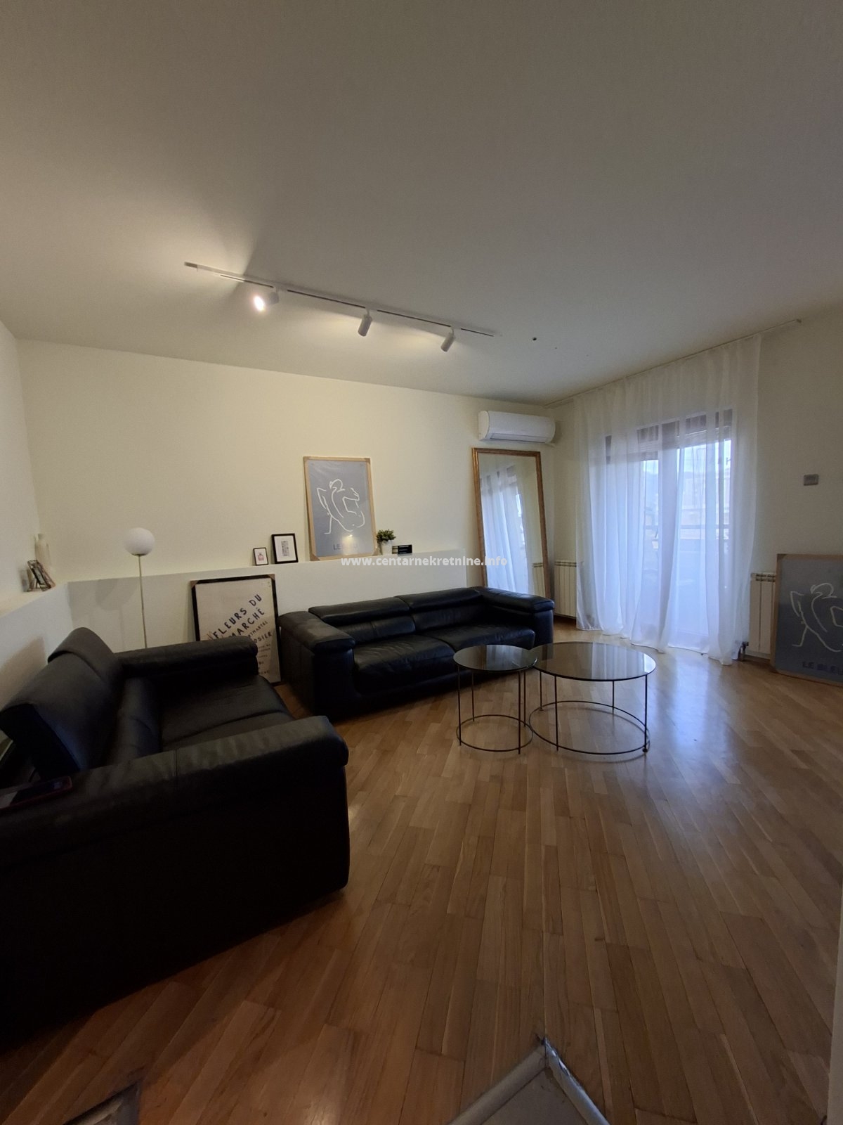 Izdavanje, trosoban stan 108m2, Malo brdo, Podgorica